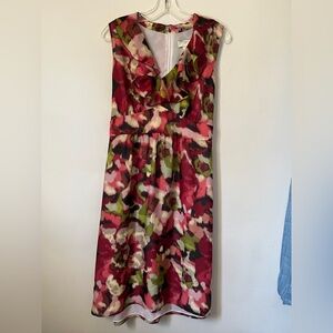 Loft sleeveless floral mid dress size 18
